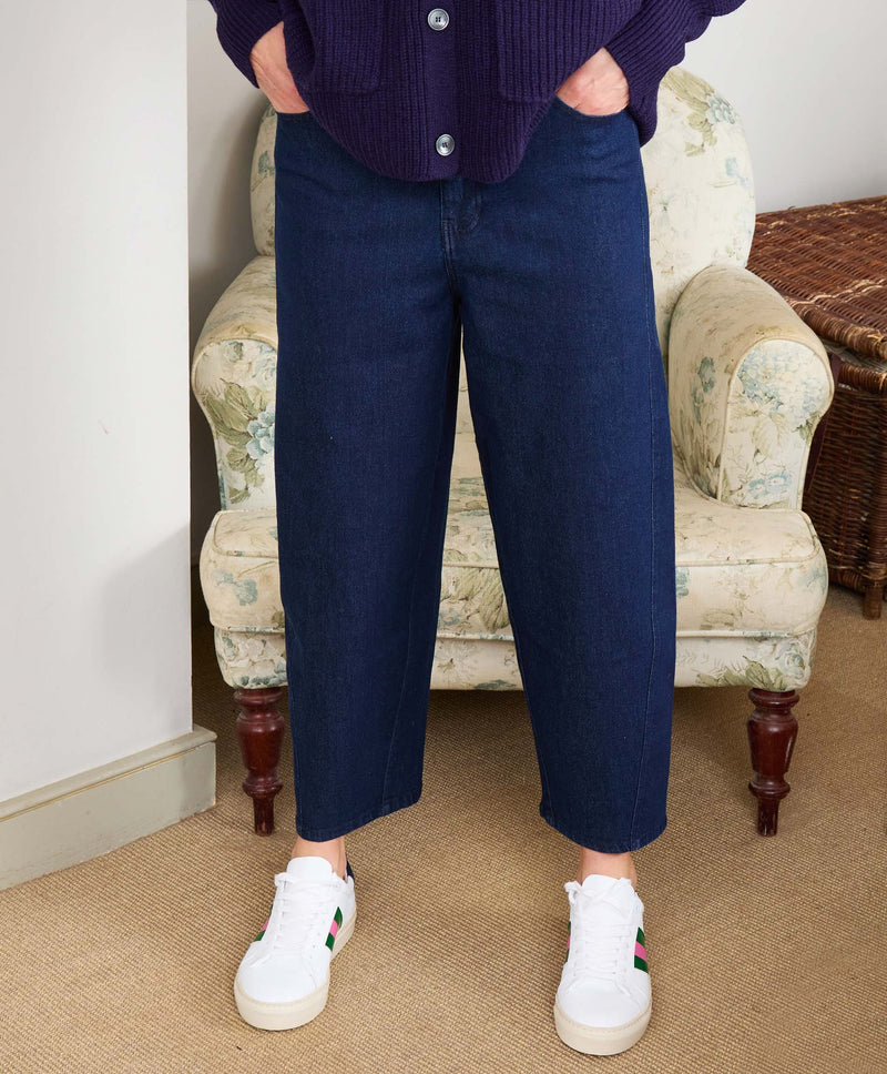 Barrel Leg Jeans