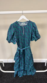 258 - NAVY GREEN PUFF SLEEVE DRESS XTRA LARGE (BUTTON BROKEN)