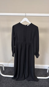 55- SAMPLE SALE BLACK PLEAT FRONT DRESS MEDIUM