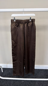 107 - SAMPLE SALE BROWN TROUSERS SIZE MEDIUM