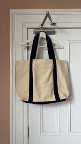 167 - SAMPLE SALE CANVAS BAG PLAIN SLIGHTLY FRAYED
