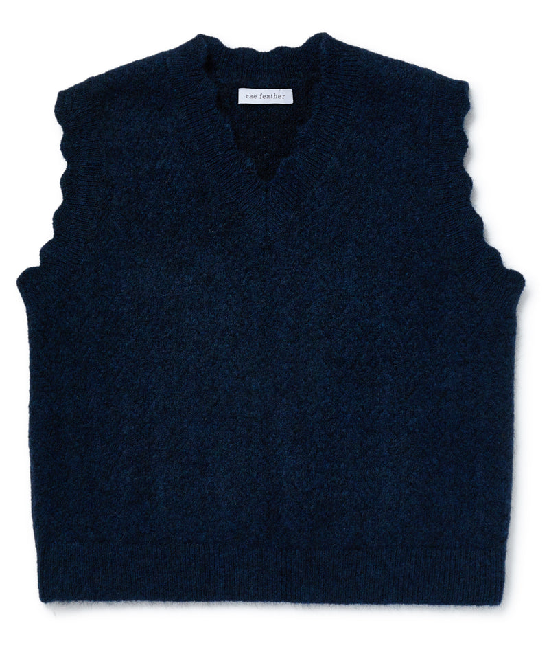 Scallop Edge Tank